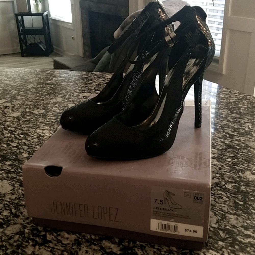 Jennifer Lopez Shoes